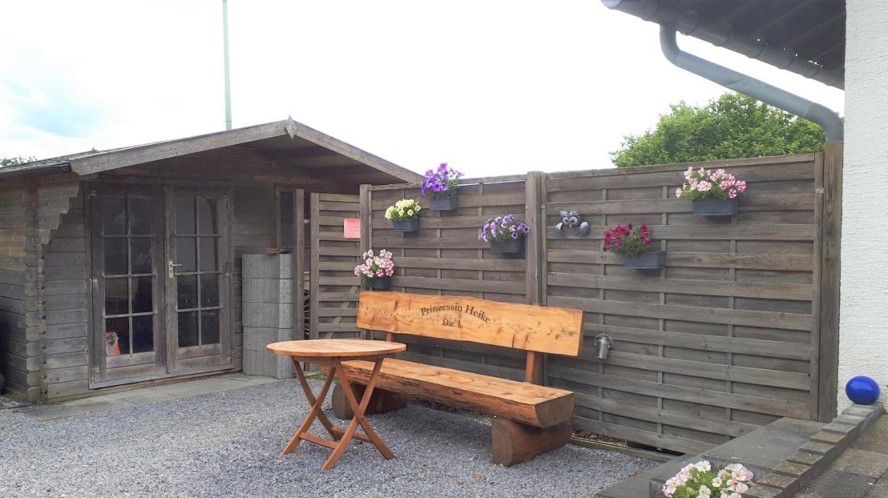 Ferienwohnung "In De Uehl" Hürtgenwald Exterior foto