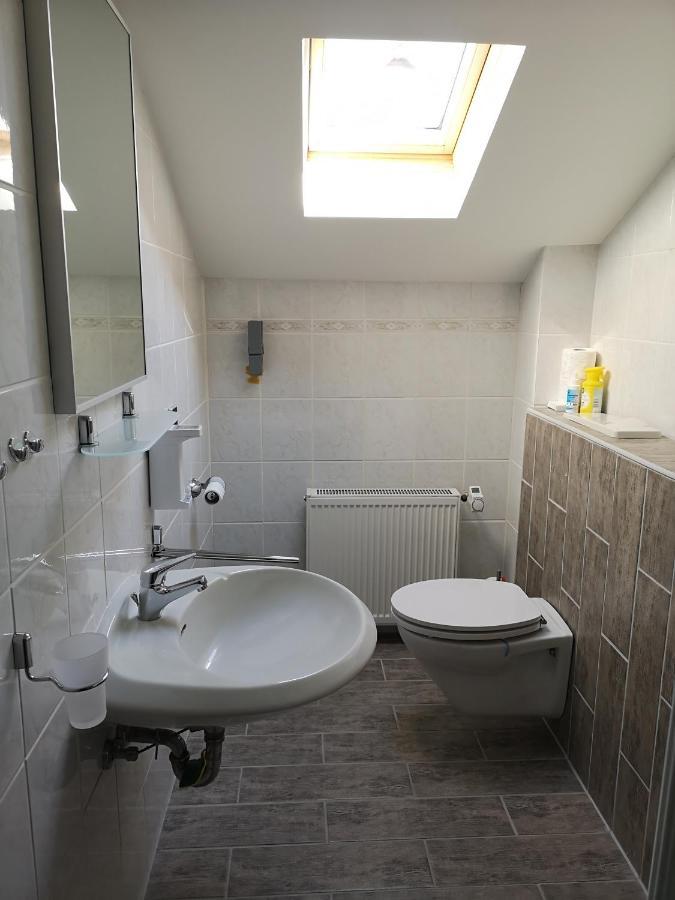 Ferienwohnung "In De Uehl" Hürtgenwald Exterior foto