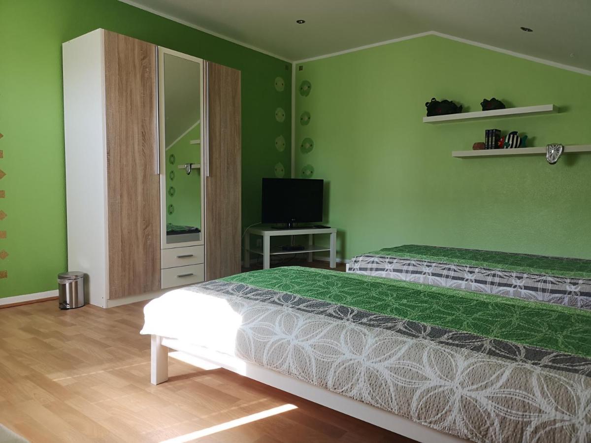 Ferienwohnung "In De Uehl" Hürtgenwald Exterior foto
